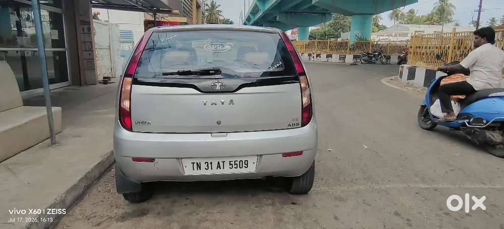 Tata Indica Vista Quadrajet 2011