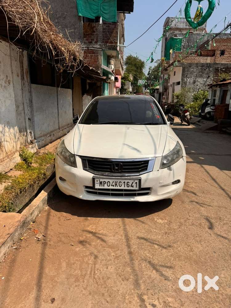 Honda Accord Petrol 2011