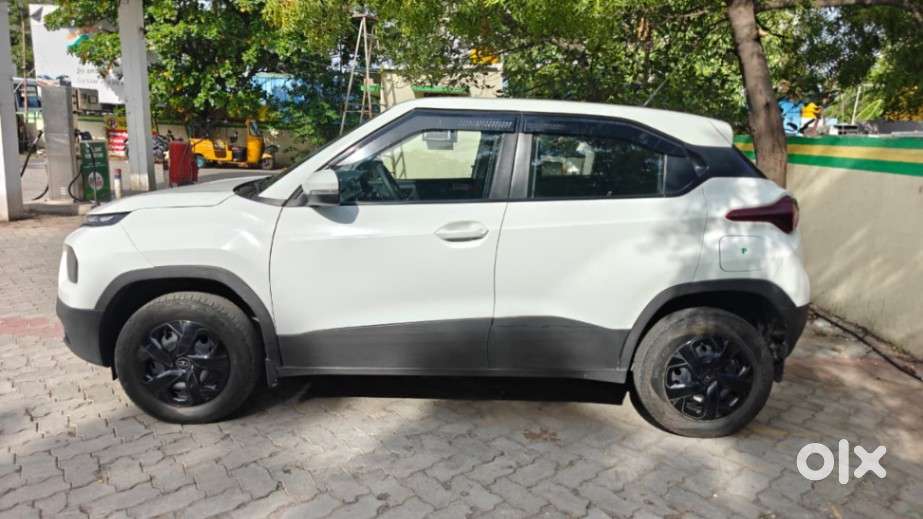 Tata Punch Adventure Amt, 2024, Petrol