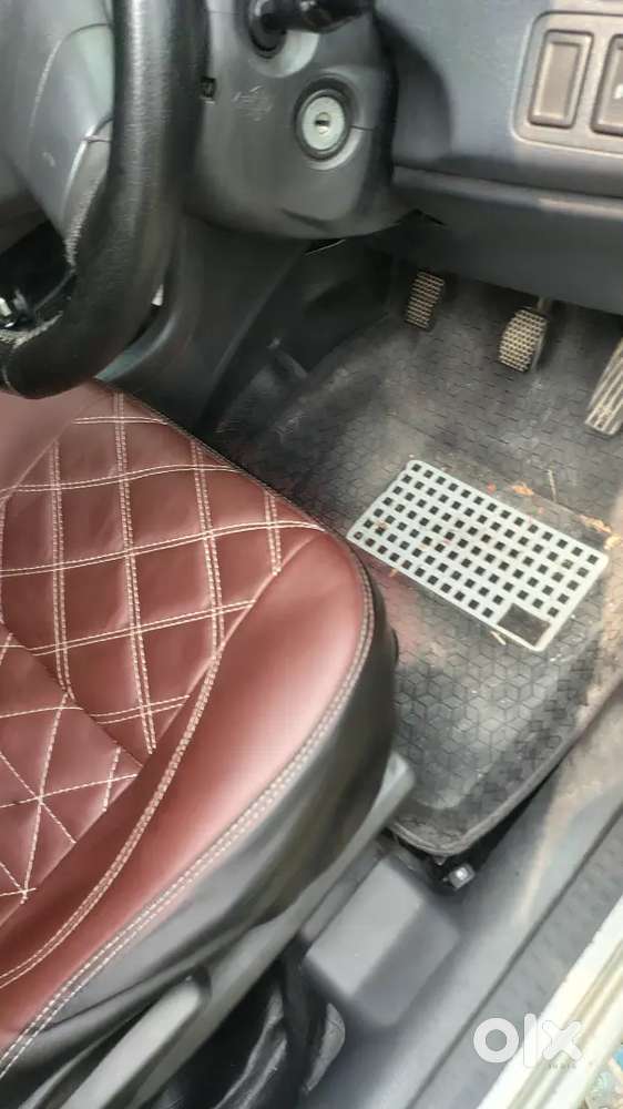 Maruti Suzuki Swift 2005 Petrol 132000 Km Driven