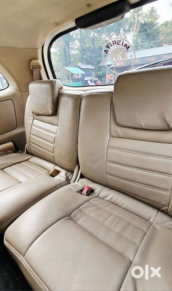 Toyota Innova 2.5 G4 Diesel 8-seater, 2005, Diesel