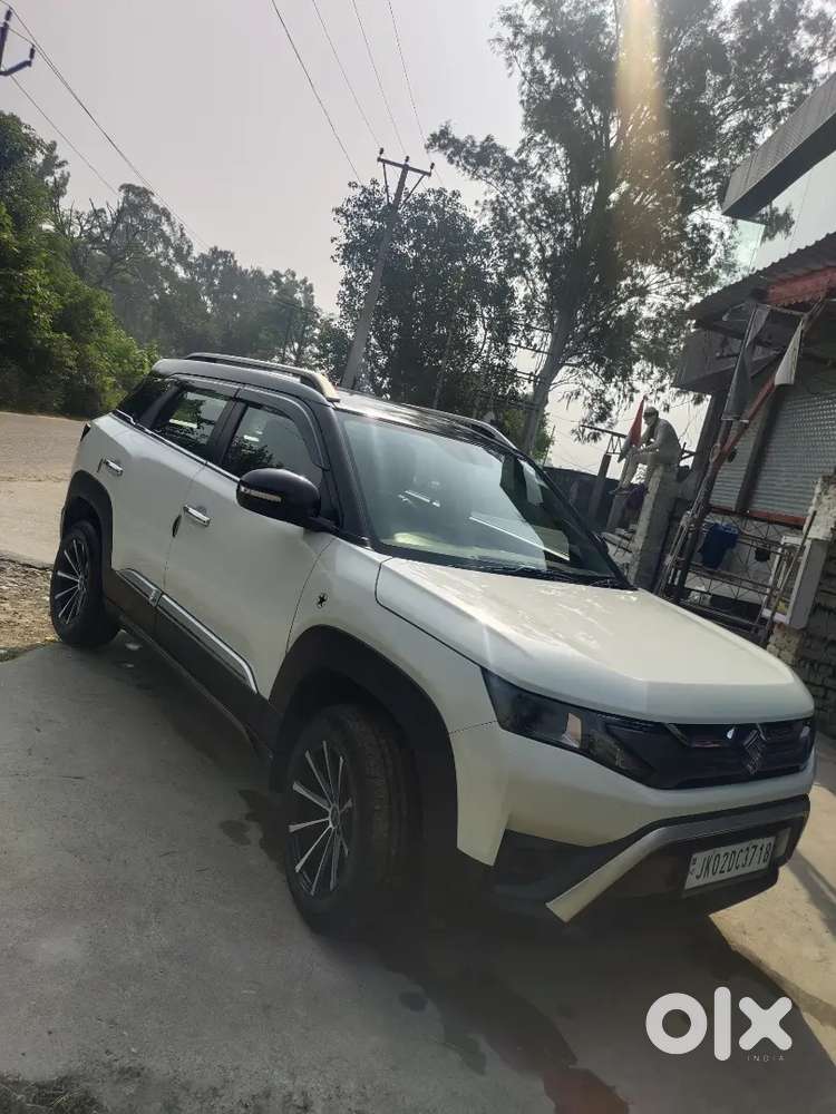 Maruti Suzuki Vitara Brezza 2023 Petrol 24000 Km Driven