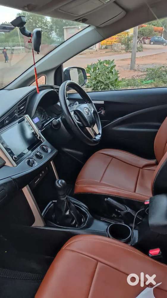 Toyota Innova 2023 Diesel 45500 Km Driven With Service Record