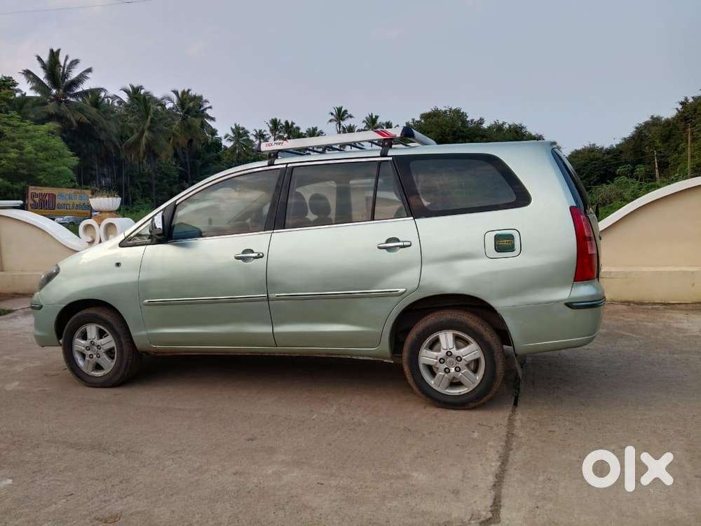 Toyota Innova 2.5 V 7 Str, 2005, Diesel