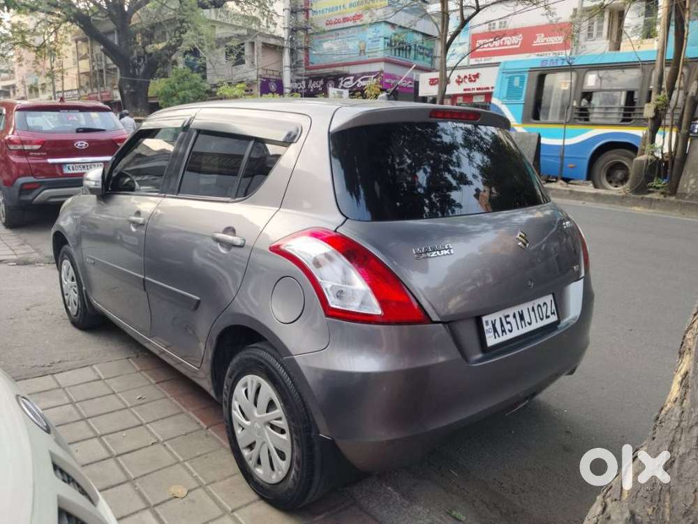 Maruti Suzuki Swift Vxi, 2016, Petrol