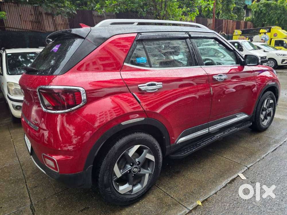 Hyundai Venue 1.0 Sx (o) Turbo Dual Tone, 2020, Petrol