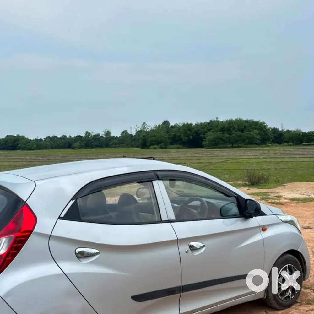 Hyundai Eon 2015 Variant