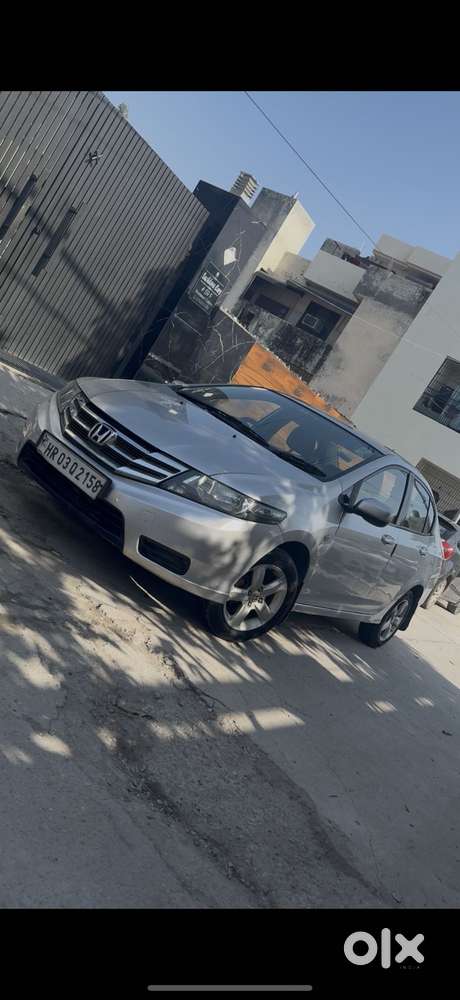 Honda City V Mt Exclusive, 2013, Petrol