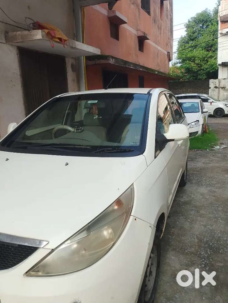 Tata Indica Vista Aqua 2011