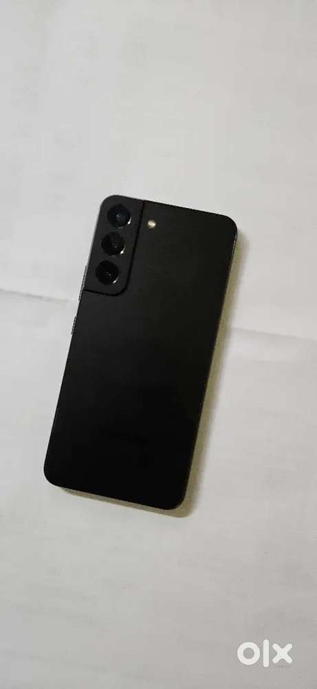 Samsung Galaxy S22 ブラック 本体　箱無し SAMSUNG GALAXY S22, BLACK, 8GB-128GB, WITH BILL AND BOX - Mobile