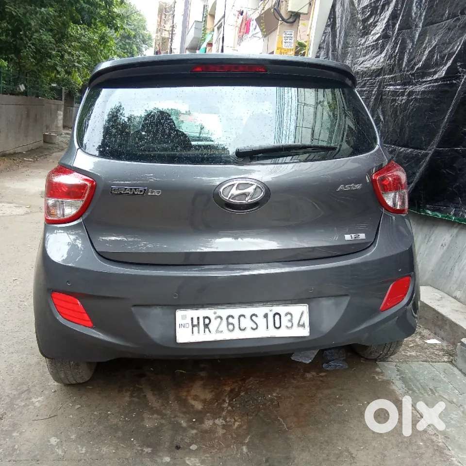 Hyundai Grand I10 [ ] 1.2 Kappa Vtvt Sportz, 2015, Petrol