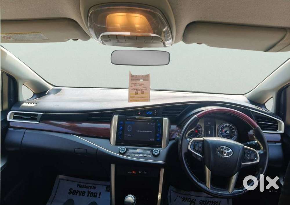 Toyota Innova Crysta 2.4 V 8 Str, 2016, Diesel