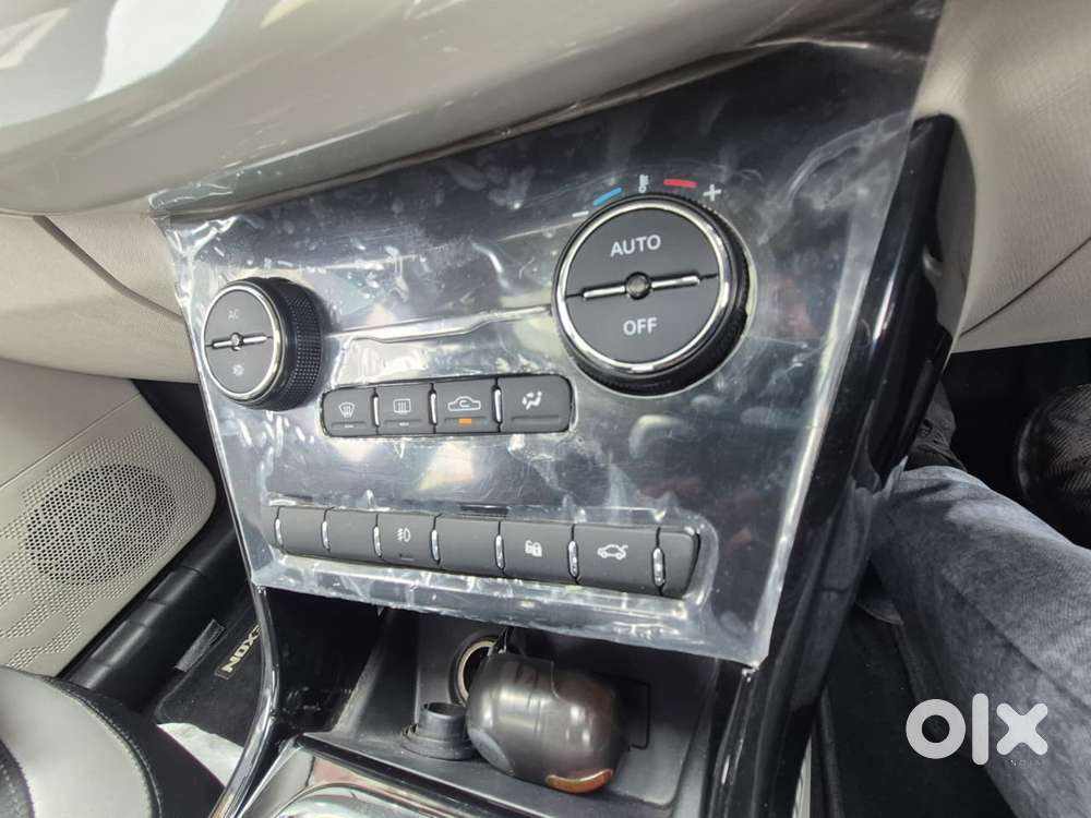 Tata Nexon 1.2 Revotron Xz Plus (s), 2023, Petrol