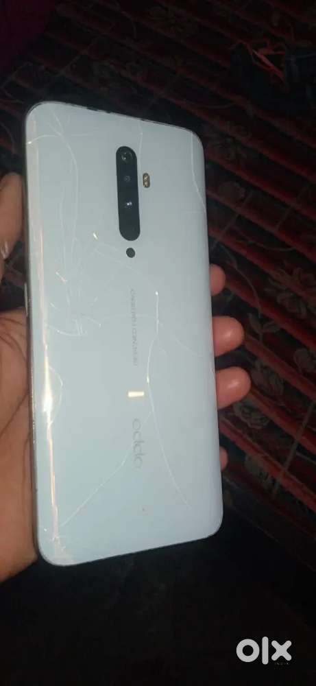 Reno 2F 8.128gb good condition folder change