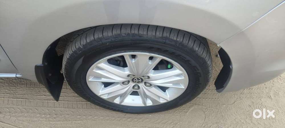 Toyota Innova Crysta 2.5z, 2017, Diesel