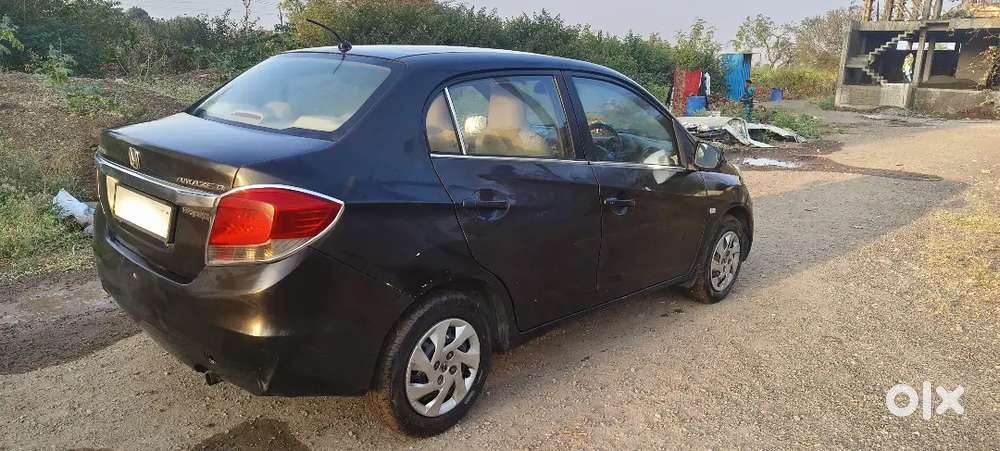 Honda Amaze 2016
