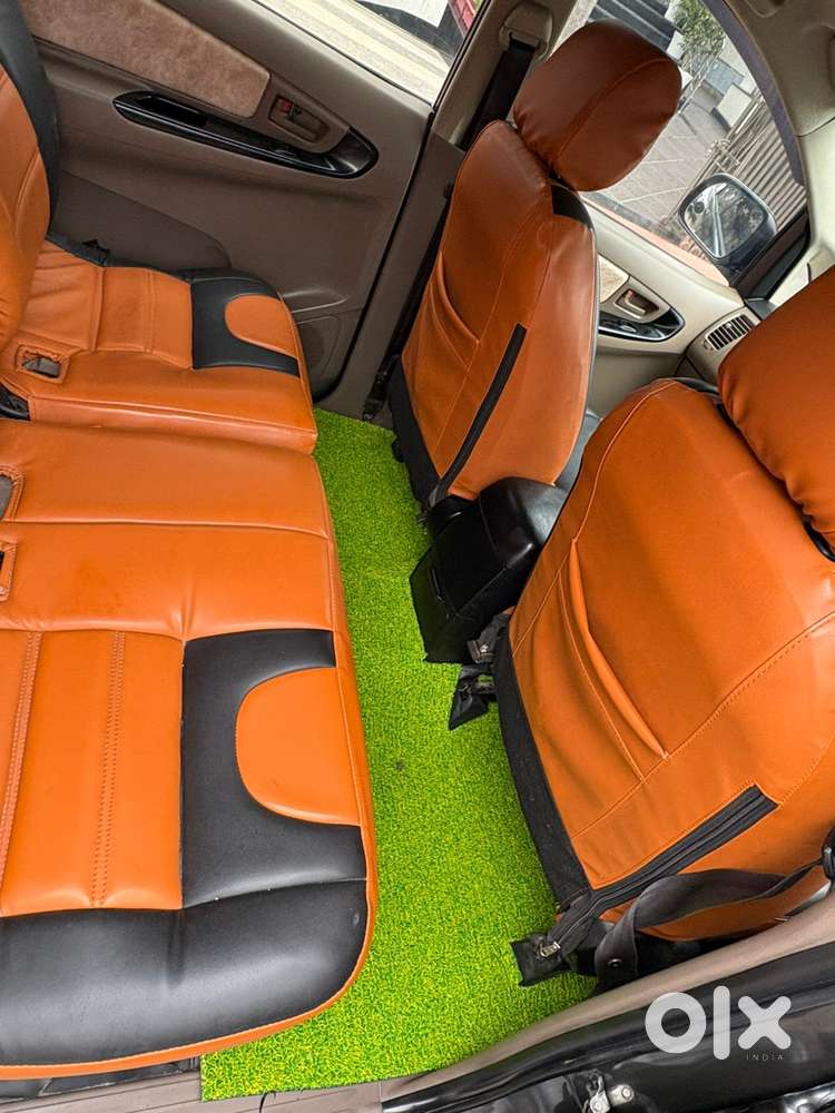Toyota Innova 2.5 G (diesel) 7 Seater Bs Iv, 2016, Diesel