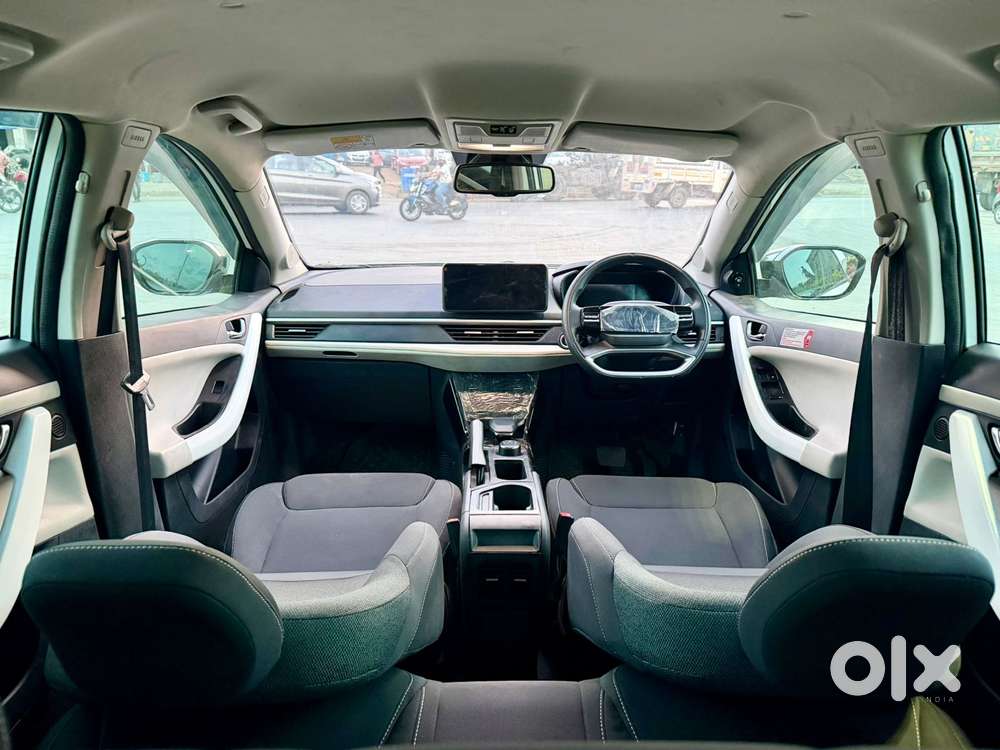 Tata Nexon Creative Plus S 1.2 Revotron Petrol 6 Amt, 2024, Petrol