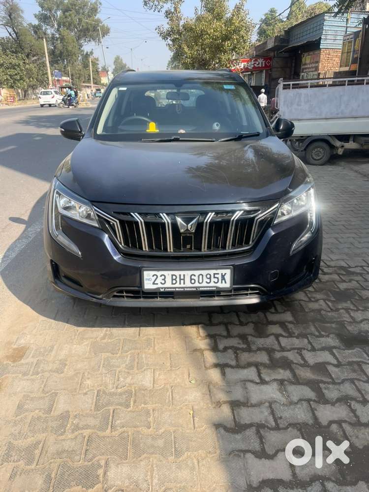 Mahindra Xuv700 Petrol 2023