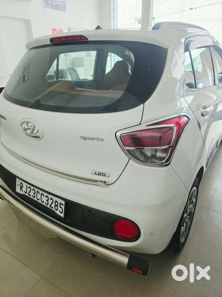 Hyundai Grand I10 1.2 Crdi Sportz Option, 2018, Diesel