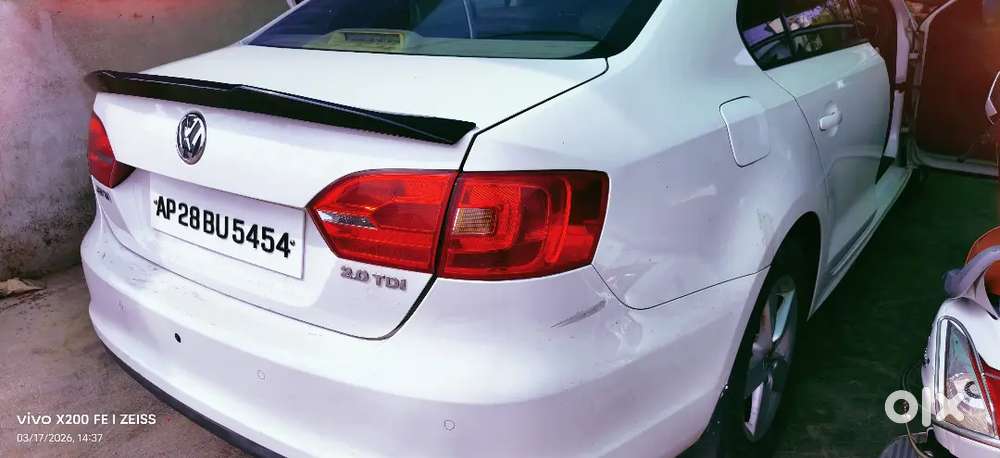 Volkswagen Jetta 2012 Diesel 260000 Km Driven