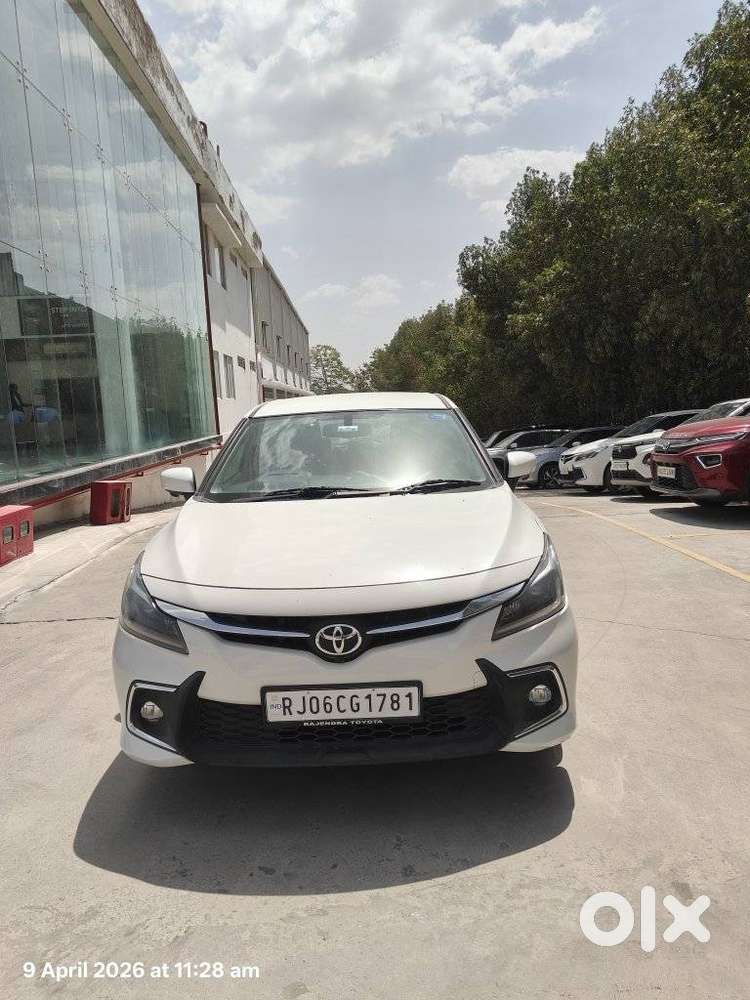 Toyota Glanza 1.2 V, 2024, Petrol