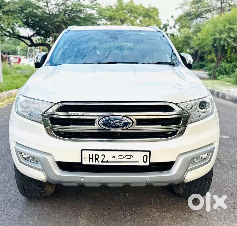 Ford Endeavour 3.2 Titanium At 4x4, 2017, Diesel