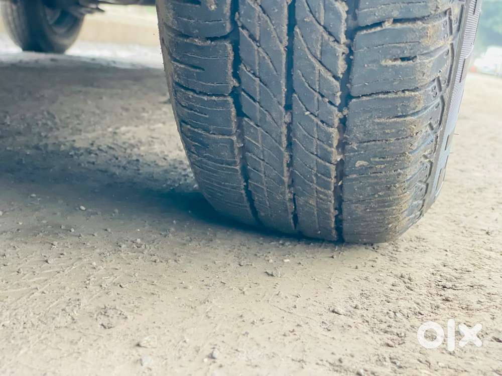 Maruti Suzuki Swift Dzire Vxi Optional, 2017, Petrol