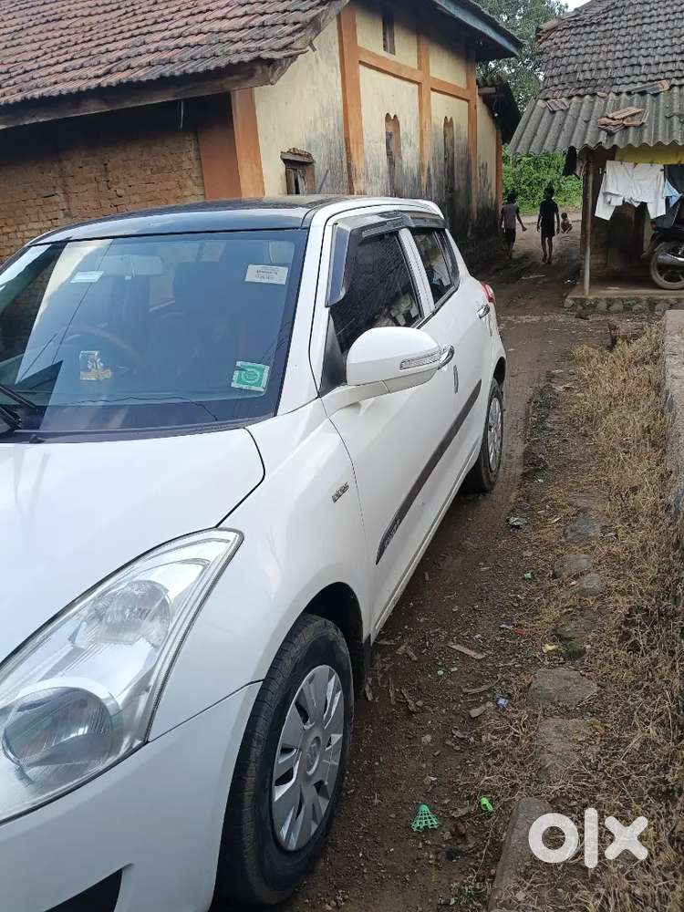 Maruti Suzuki Swift Ddis 2012