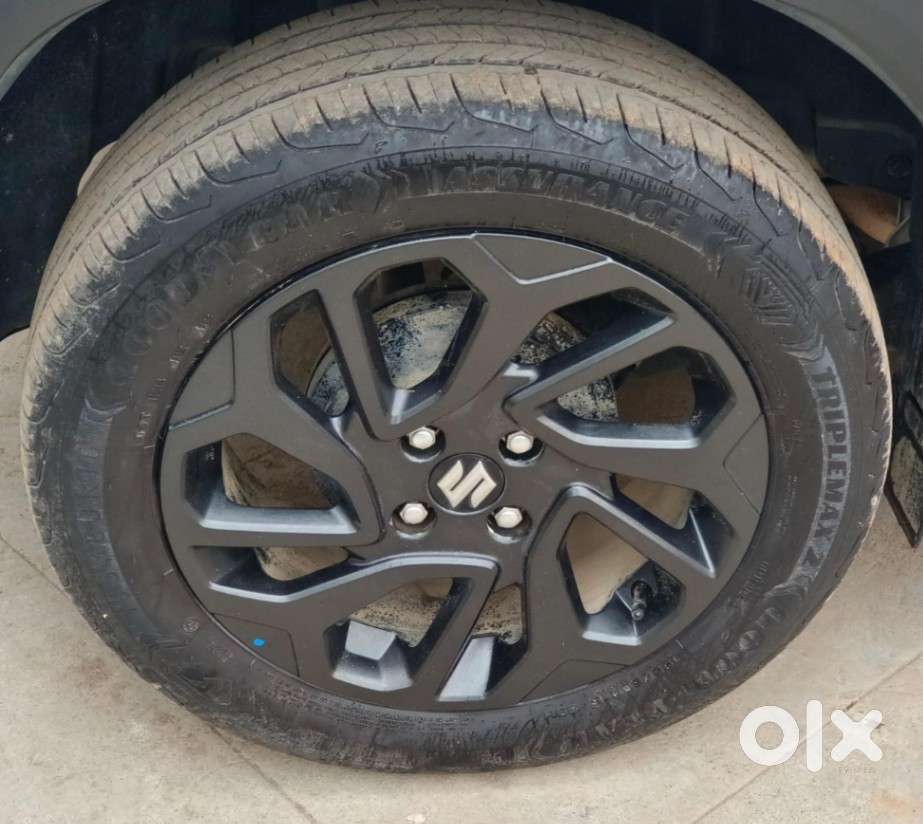 Maruti Suzuki Fronx Delta Plus 1.2 Ags, 2023, Petrol