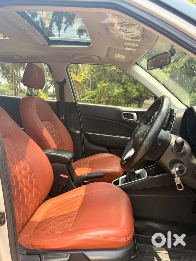 Hyundai Venue 2020 Diesel 124000 Km Driven