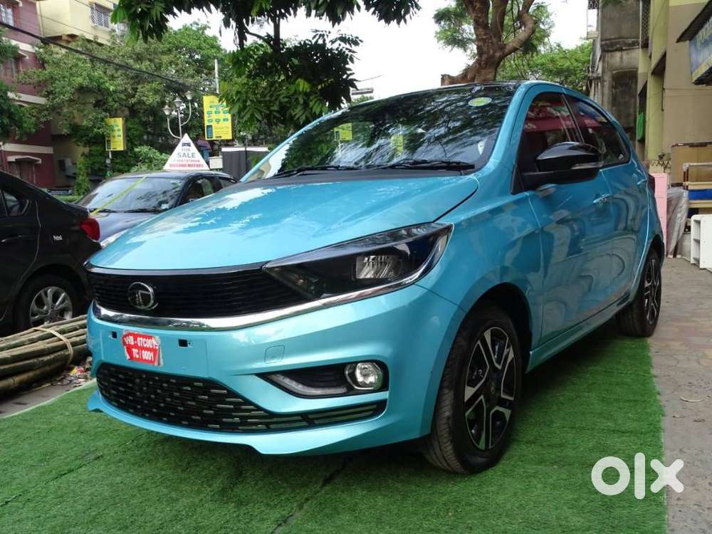 Tata Tiago 1.05 Revotorq Xz Plus Dualtone, 2025, Petrol