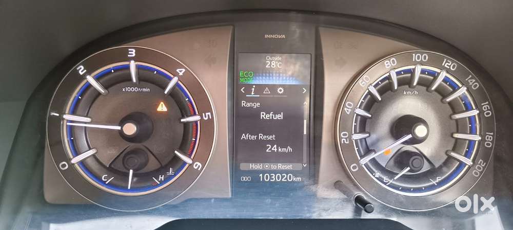 Toyota Innova Crysta 2.4 V, 2017, Diesel