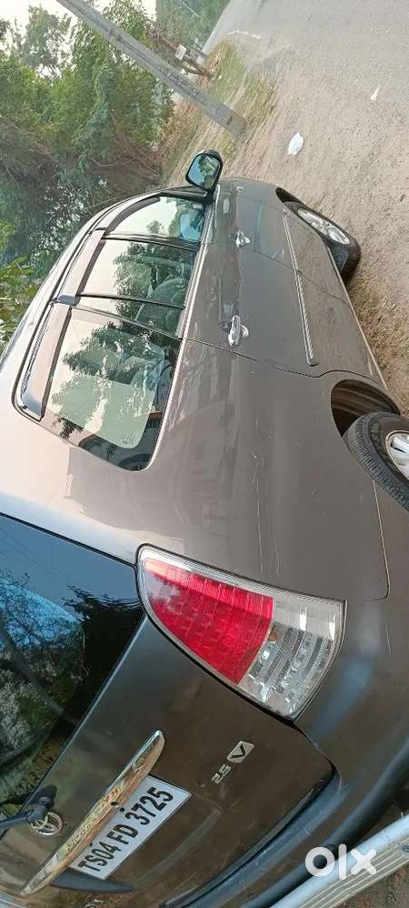 Toyota Innova 2010 Diesel Well Maintained