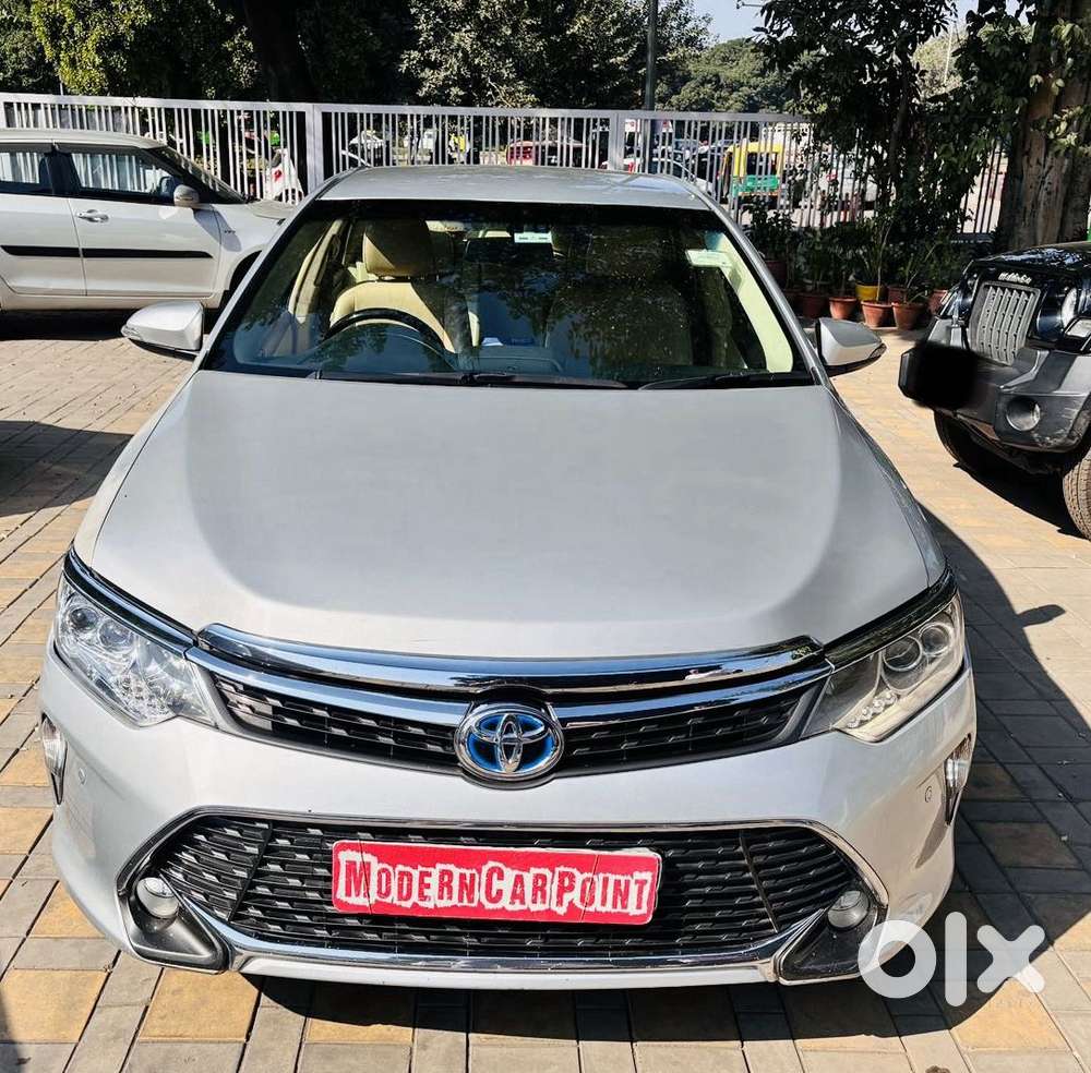 Toyota Camry Hybrid, 2016, Petrol