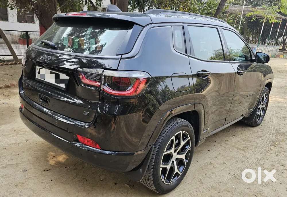 Jeep Compass 2.0 S(02) At 2023 (dual Tone)