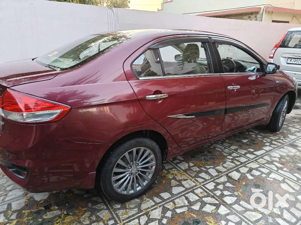 Shining Red Ciaz Zxi Plus Well Maintained Single Hand Driven