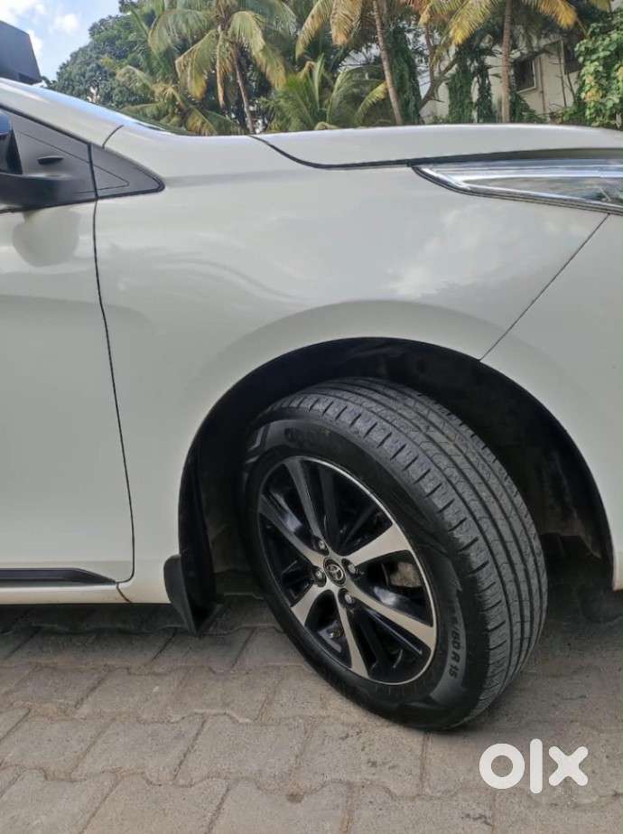 Toyota Yaris Ativ Vx Cvt, 2021, Petrol