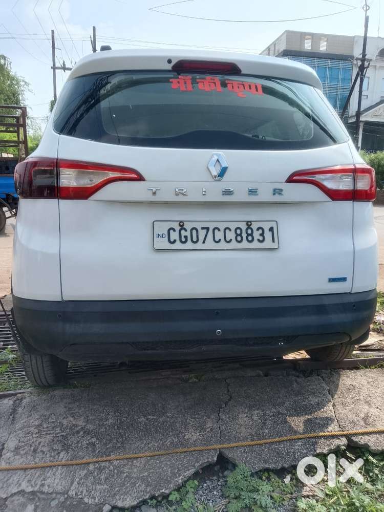 Renault Triber 1.0 Rxe, 2021, Petrol