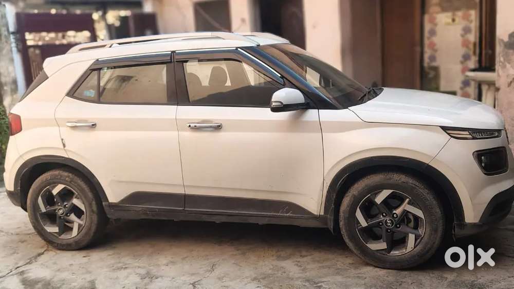 Hyundai New Venue Turbo Top Model Petrol 2020