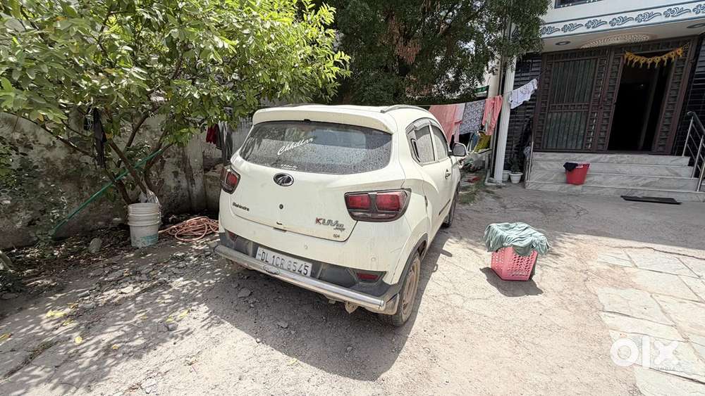 Mahindra Kuv 100 2016