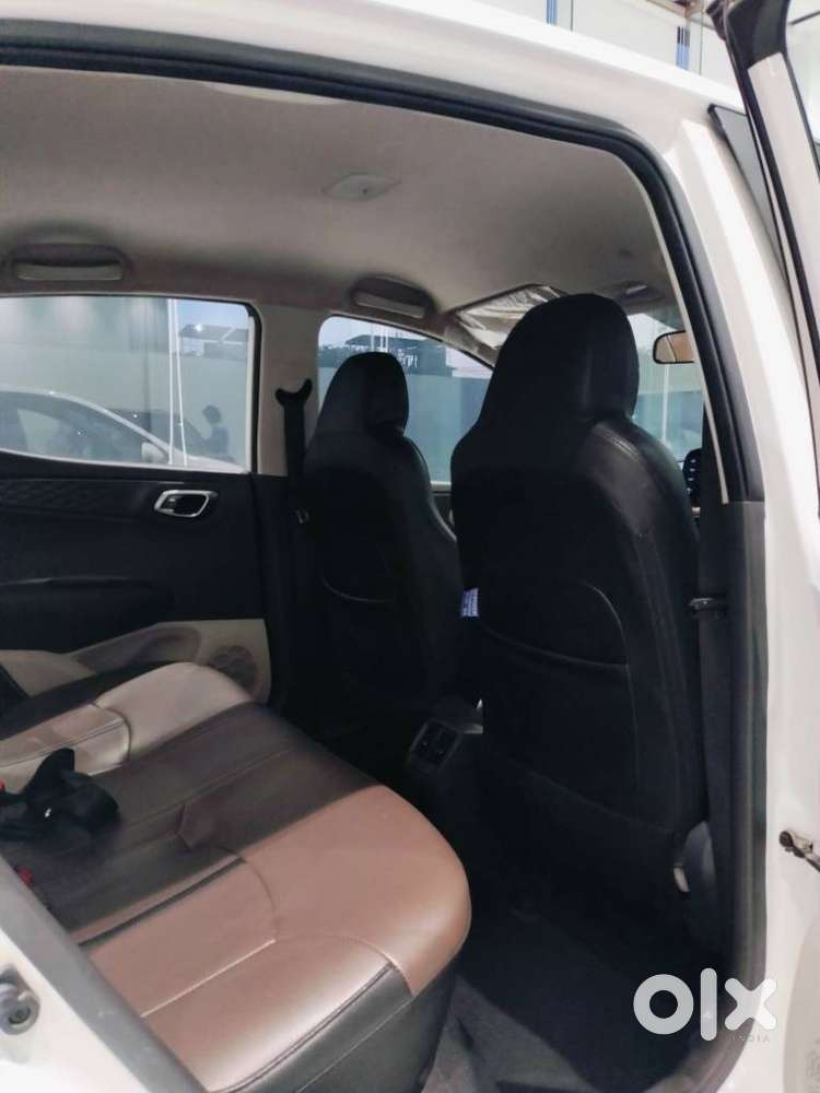 Hyundai Aura Sx 1.2 (o) Petrol, 2020, Petrol