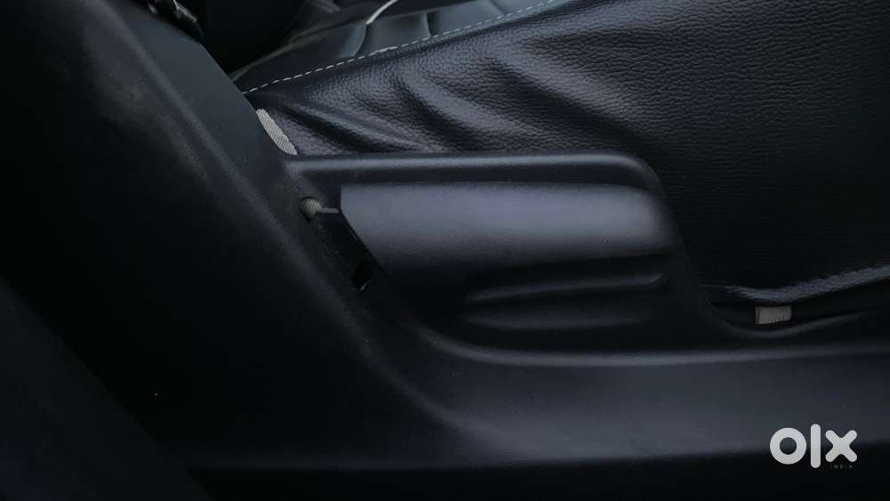 Maruti Suzuki Swift Vxi, 2017, Petrol