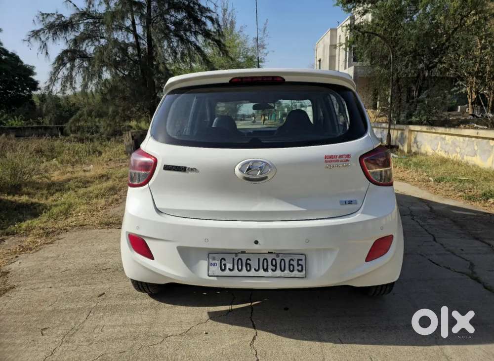 Anniversary Model Grand I10 Prime (special Edition - Red & Black)