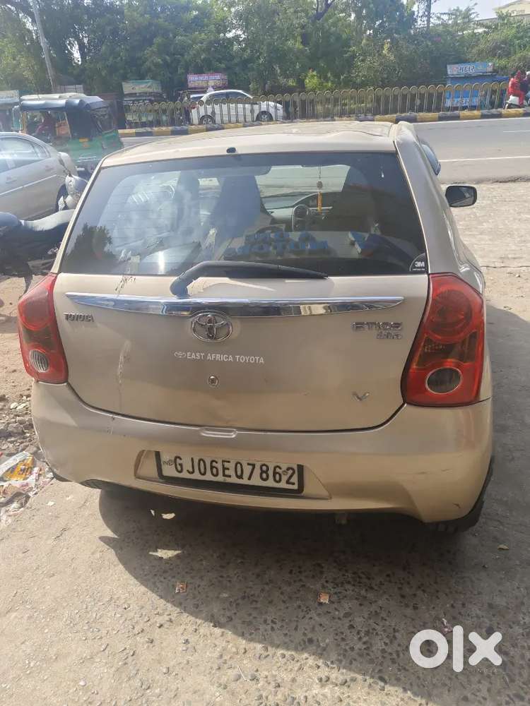 Toyota Etios Liva 2011 Petrol Manual