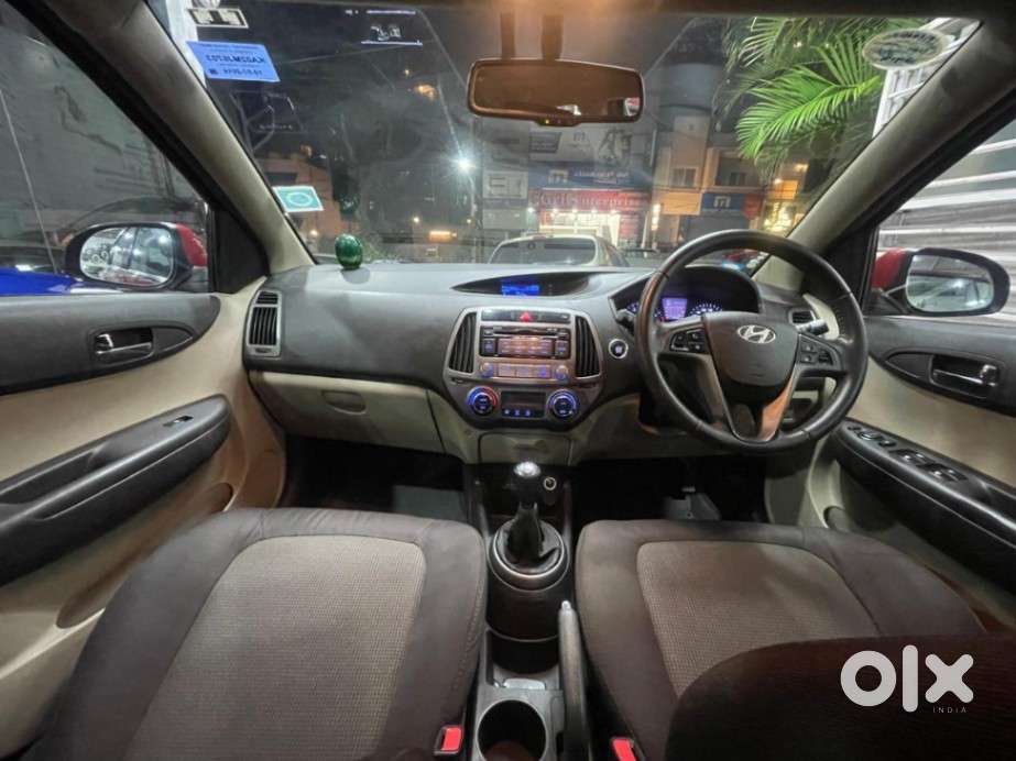 Hyundai I20 Asta (o) 1.2 Mt, 2014, Petrol