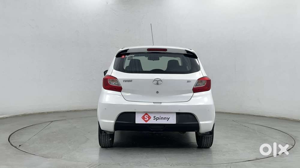 Tata Tiago 1.2 Revotron Xt, 2016, Petrol