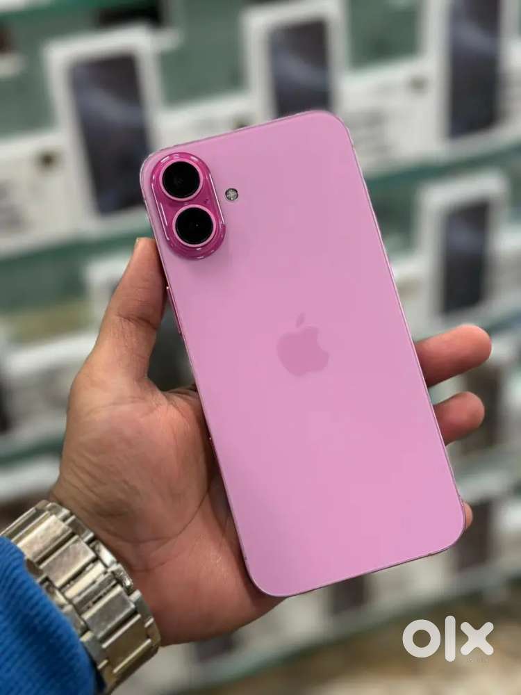 I PHONE 15 16PLUS 256GB IMMACULATE CONDITION AVAILABLE WARRANTY CARD