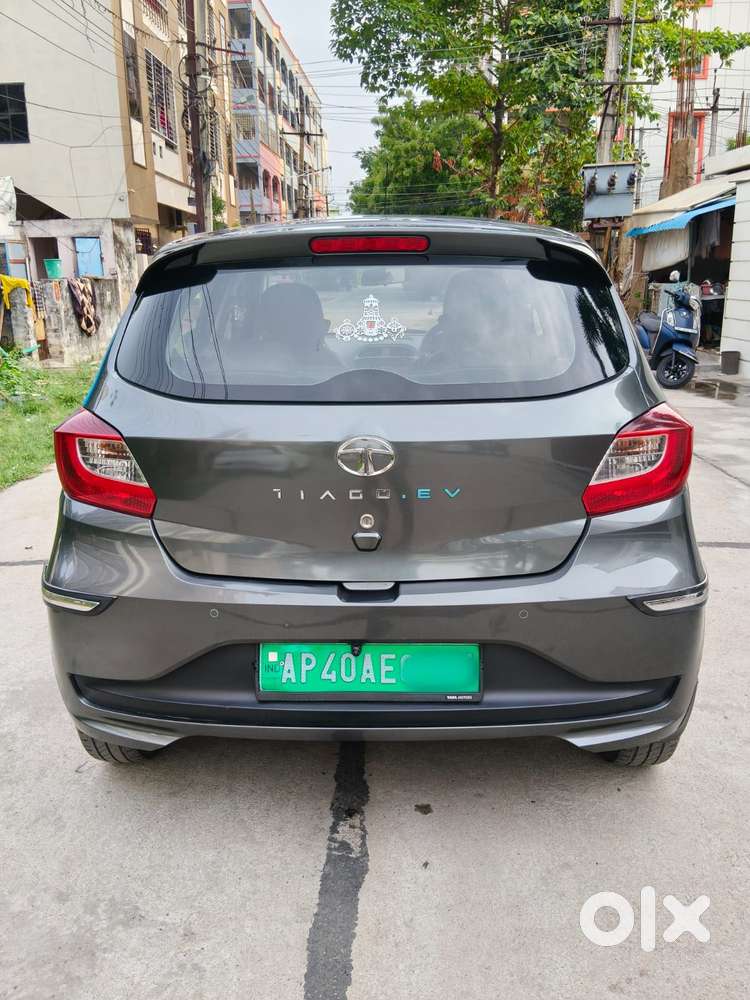 Tata Tiago EV XT LR, 2023, Electric - Photo 2