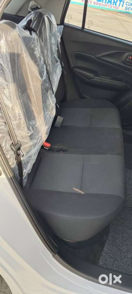 Maruti Suzuki Swift Lxi Optional-o, 2026, Petrol